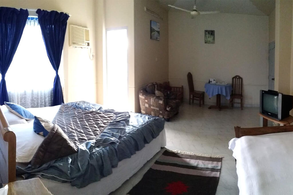 Hotel Nilanjona Kuakata